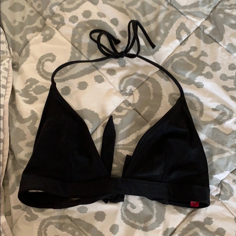 Black Victoria’s Secret bikini top